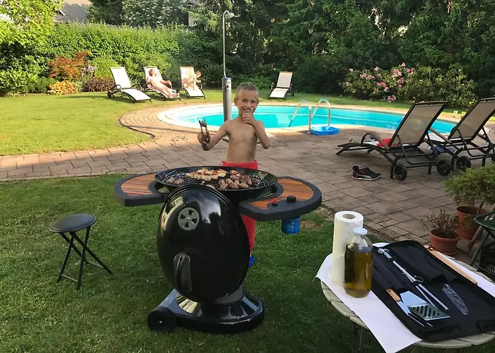 With Heated Outdoor Pool * レスツェ